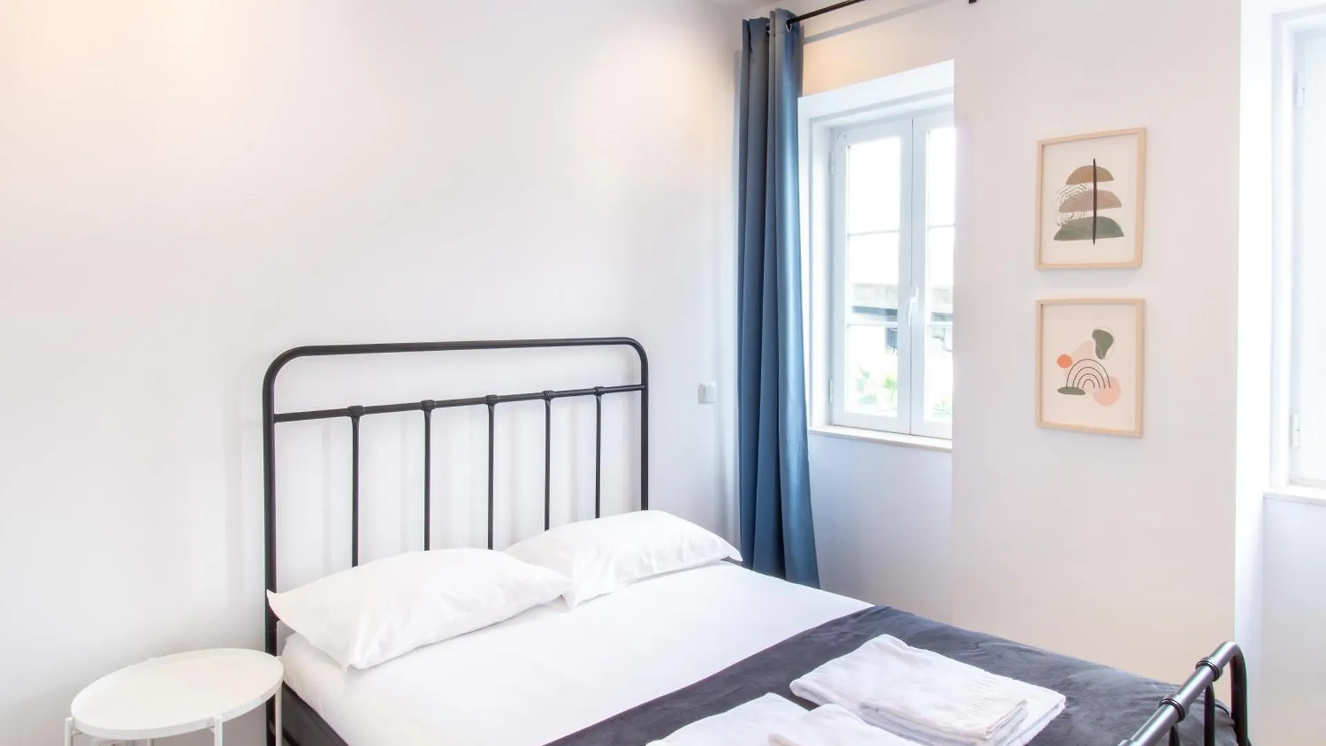 Serafina 1St Floor 2Br With Swimingpool Lissabon